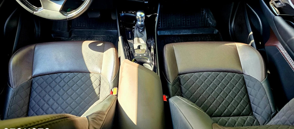 Toyota C-HR cena 99000 przebieg: 59600, rok produkcji 2018 z Szczecin małe 106